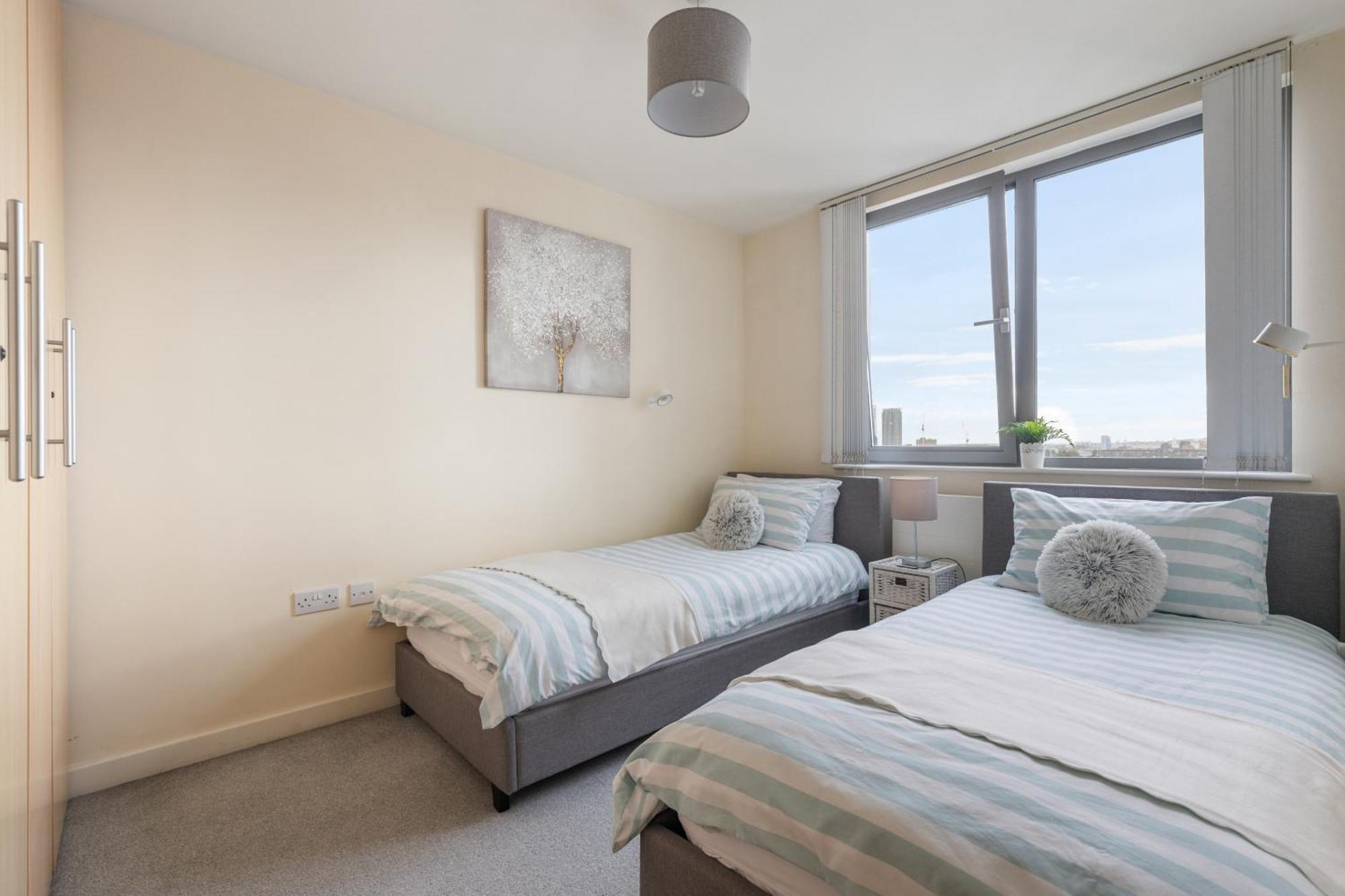 Stratford Skyview Apartment London Eksteriør billede